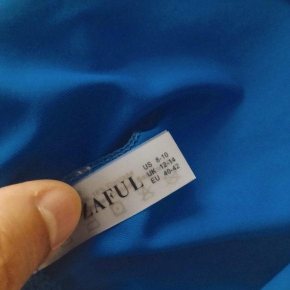 ZAFUL Ruffle Women Scoop Neck Swimsuits Lace Up Bikini Top Only. Size 8-10 - Picture 9 of 14